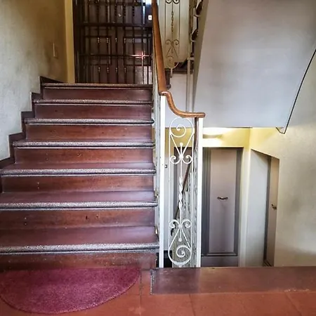 Golden House Lägenhet Bologna