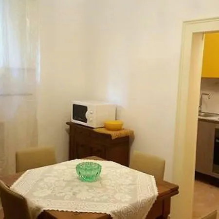 Golden House Appartement *
